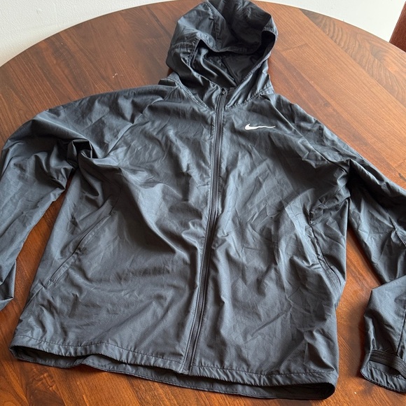 NIKE - running veste essentiel noir large - men - Picture 2 of 8